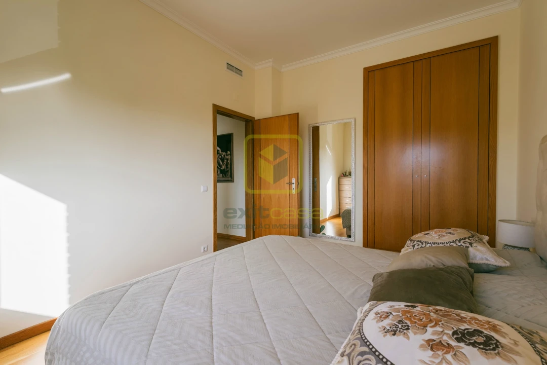 Apartamento T2 para Arrendamento em Buarcos Foto 25