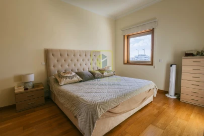 Apartamento T2 para Arrendamento em Buarcos