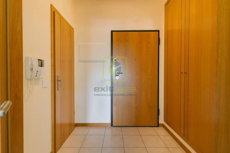 Apartamento T2 para Arrendamento em Buarcos Foto 13