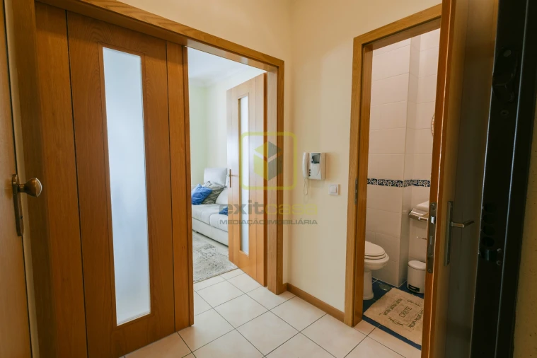 Apartamento T2 para Arrendamento em Buarcos Foto 10