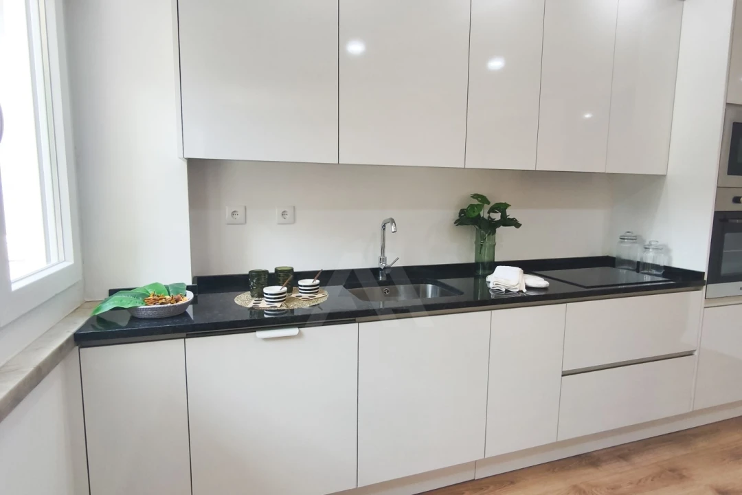 Apartamento T3 para Venda em Benfica Foto 9