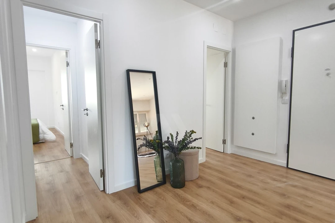 Apartamento T3 para Venda em Benfica Foto 2