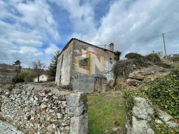 Moradia T4 para Venda em Sabugal e Aldeia de Santo António