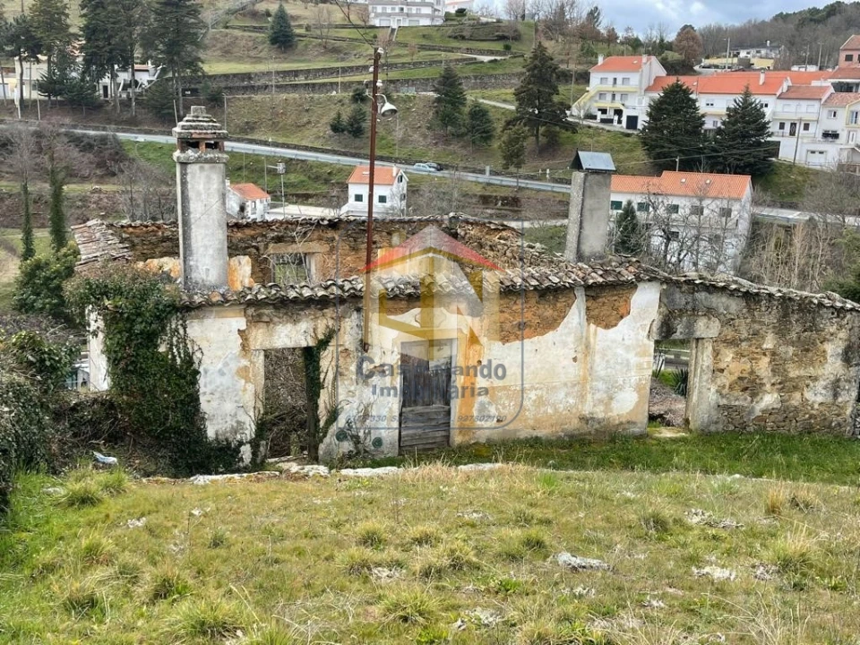 Moradia T4 para Venda em Sabugal e Aldeia de Santo António Foto 5