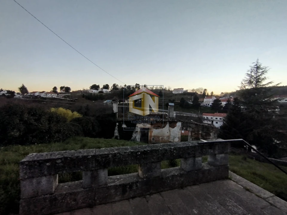 Moradia T4 para Venda em Sabugal e Aldeia de Santo António Foto 16