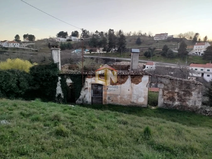 Moradia T4 para Venda em Sabugal e Aldeia de Santo António Foto 10