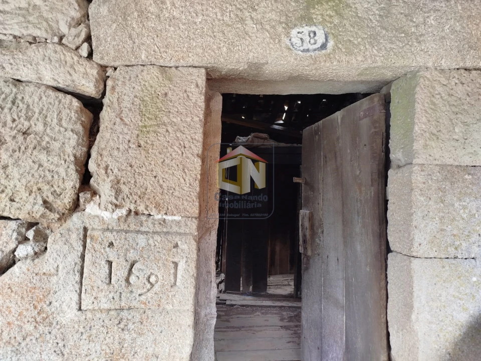 Moradia T1 para Venda em Seixo do Côa e Vale Longo Foto 16