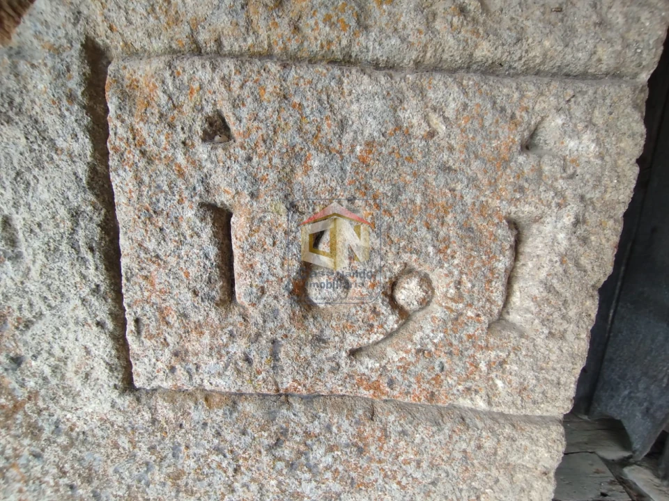 Moradia T1 para Venda em Seixo do Côa e Vale Longo Foto 3