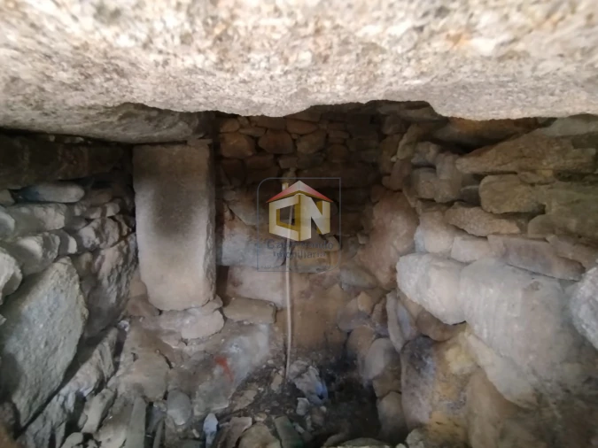Moradia T1 para Venda em Seixo do Côa e Vale Longo Foto 6