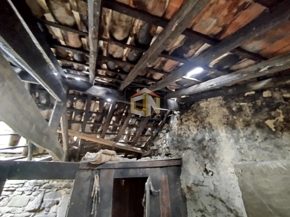 Moradia T1 para Venda em Seixo do Côa e Vale Longo Foto 13