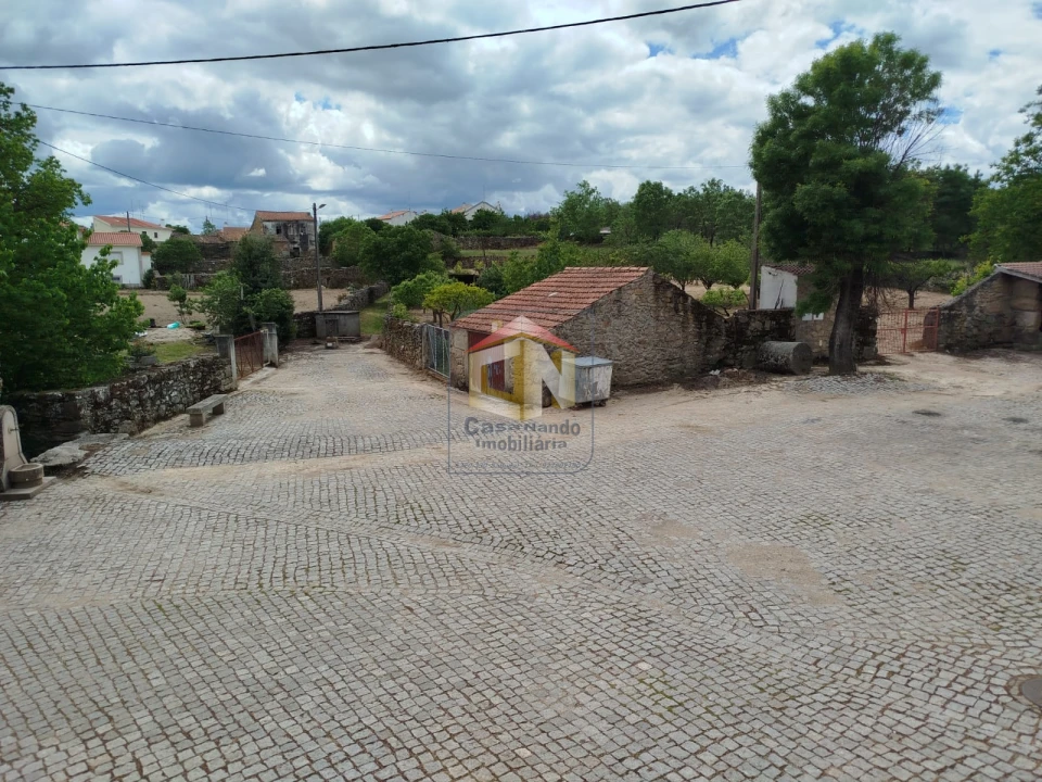 Moradia T1 para Venda em Seixo do Côa e Vale Longo Foto 17