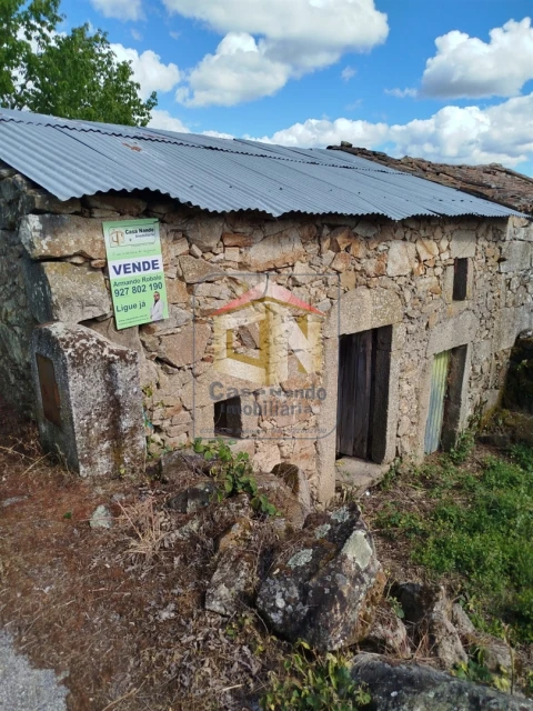 Moradia T3 para Venda em Rendo