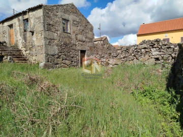 Moradia T3 para Venda em Rendo