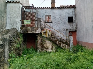 Moradia T2 para Venda em Malcata