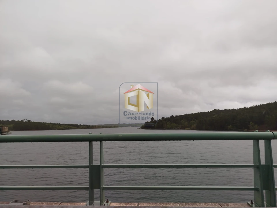 Moradia T2 para Venda em Malcata Foto 17