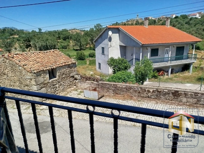 Moradia T2 para Venda em Seixo do Côa e Vale Longo Foto 16