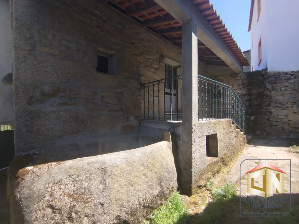 Moradia T2 para Venda em Seixo do Côa e Vale Longo Foto 33