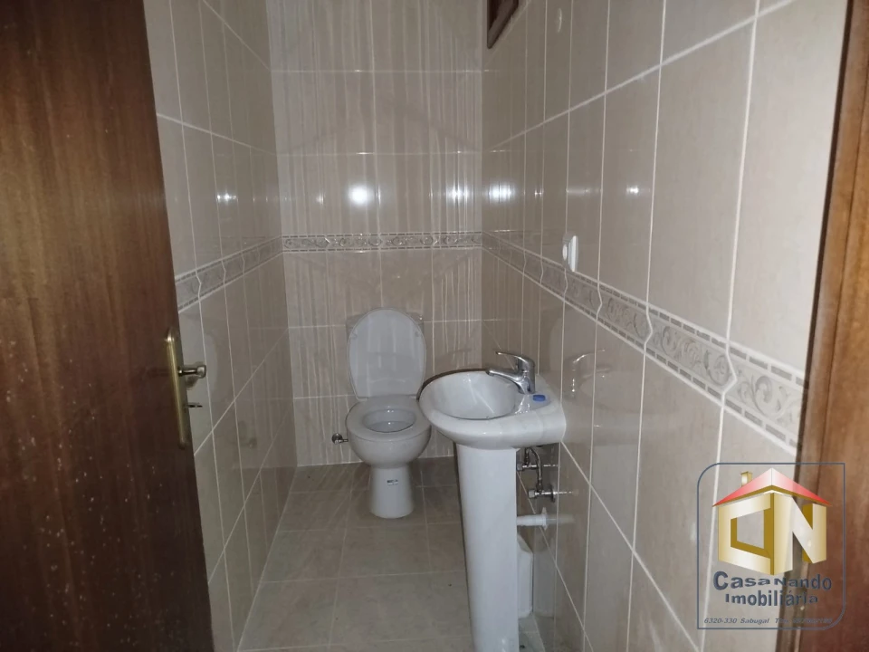 Moradia T4 para Venda em Sabugal e Aldeia de Santo António Foto 34
