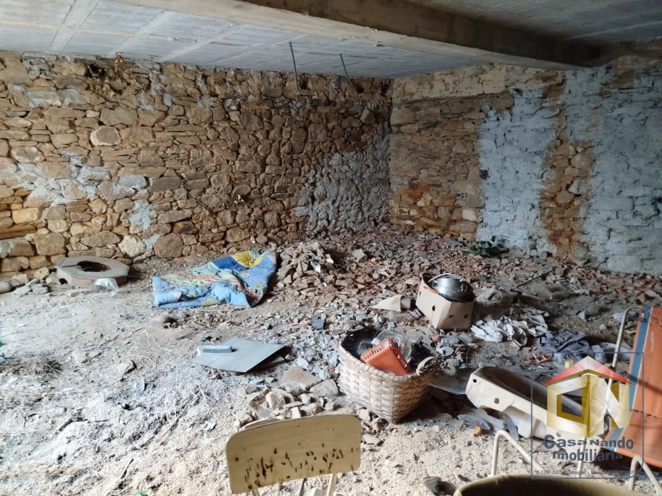 Moradia T4 para Venda em Sabugal e Aldeia de Santo António Foto 48