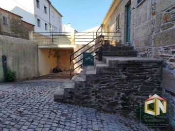 Moradia T4 para Venda em Sabugal e Aldeia de Santo António