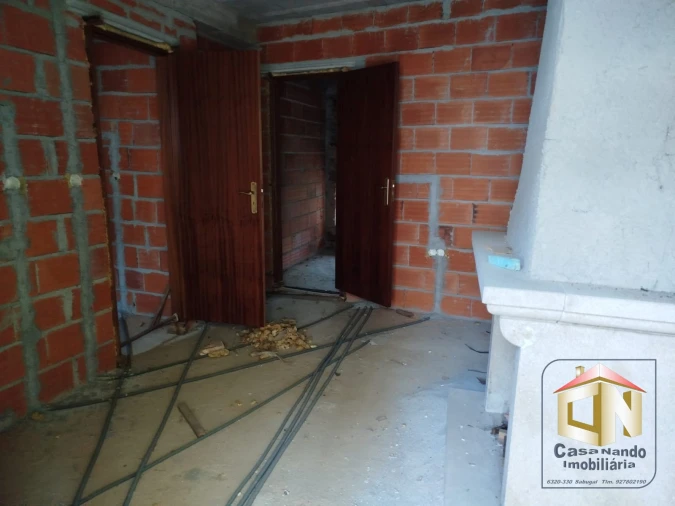 Moradia T4 para Venda em Sabugal e Aldeia de Santo António Foto 45