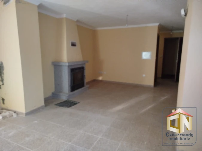 Moradia T4 para Venda em Sabugal e Aldeia de Santo António Foto 18