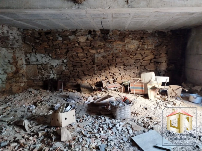 Moradia T4 para Venda em Sabugal e Aldeia de Santo António Foto 49