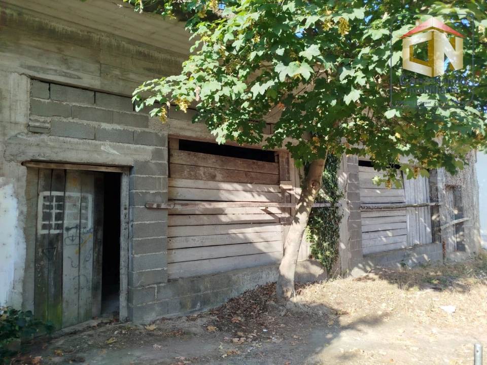 Armazém para Venda em Sabugal e Aldeia de Santo António Foto 2