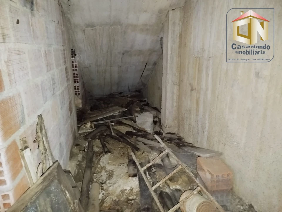 Armazém para Venda em Sabugal e Aldeia de Santo António Foto 9