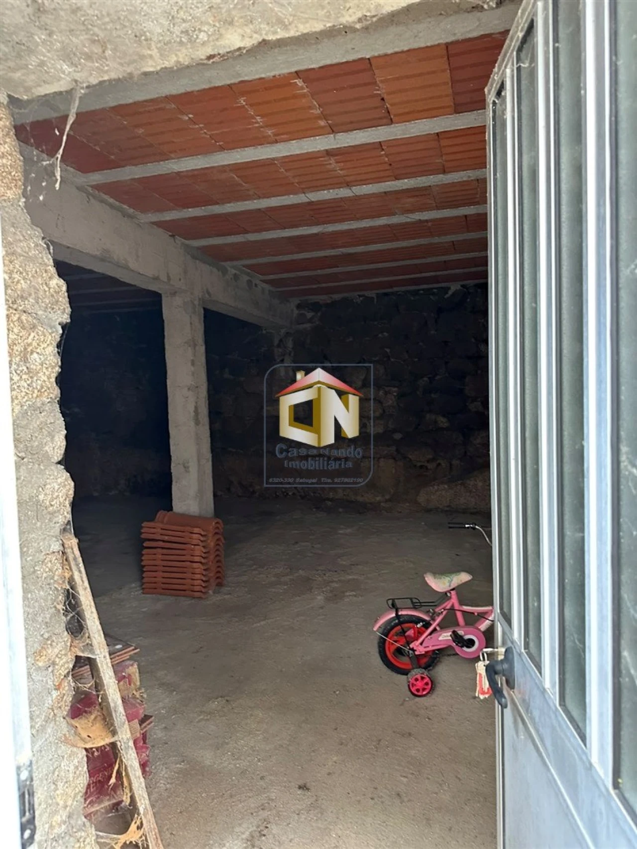 Moradia T2 para Venda em Santo Estêvão e Moita Foto 3