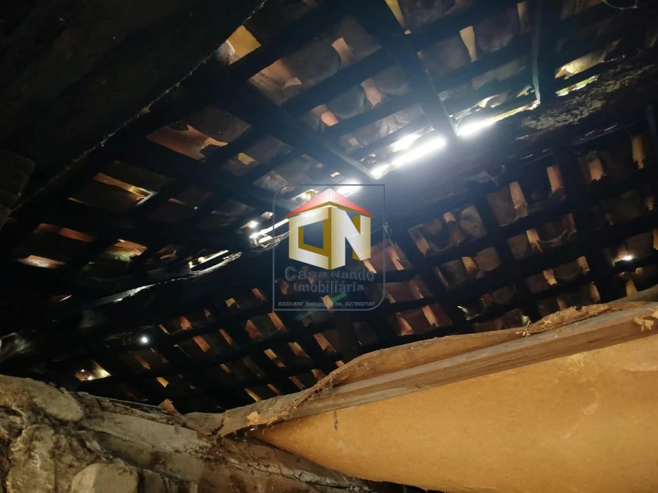 Moradia T5 para Venda em Lajeosa e Forcalhos Foto 45