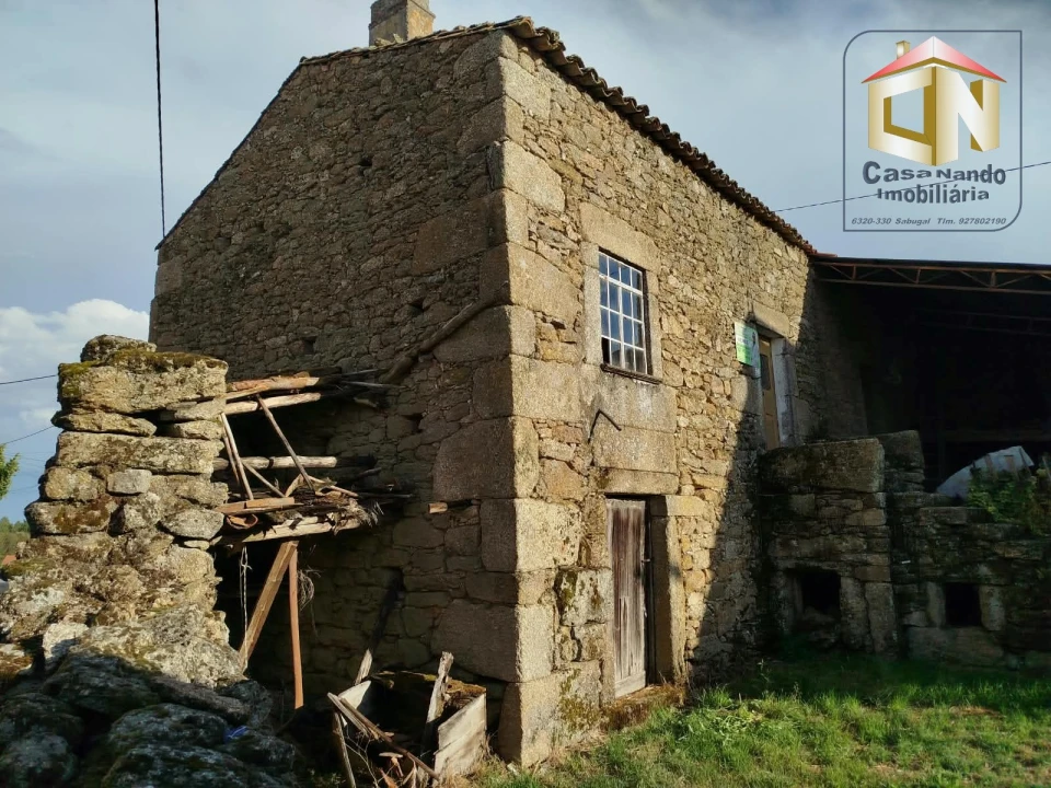 Moradia T2 para Venda em Lajeosa e Forcalhos Foto 2