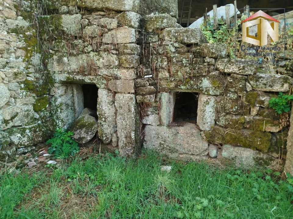Moradia T2 para Venda em Lajeosa e Forcalhos Foto 11