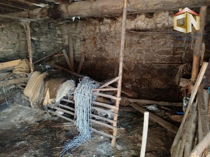 Moradia T2 para Venda em Lajeosa e Forcalhos Foto 15