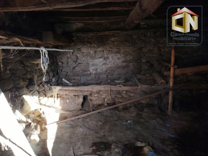 Moradia T2 para Venda em Lajeosa e Forcalhos Foto 16