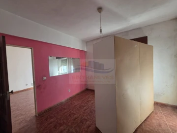 Apartamento T1 para Venda em Massamá e Monte Abraão