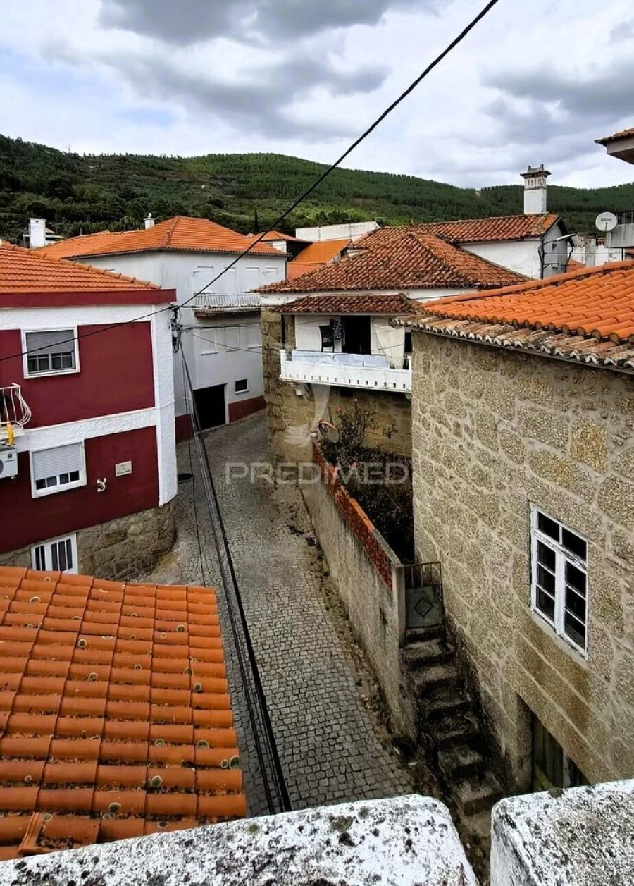 Moradia T3 para Venda em Vale de Prazeres e Mata da Rainha Foto 5