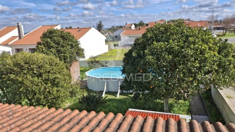 Moradia T3 para Venda em Longueira/Almograve