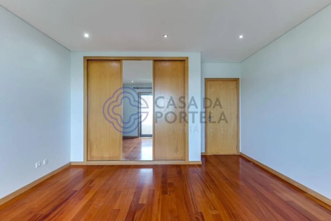 Moradia T4 para Venda em Ancora Foto 18
