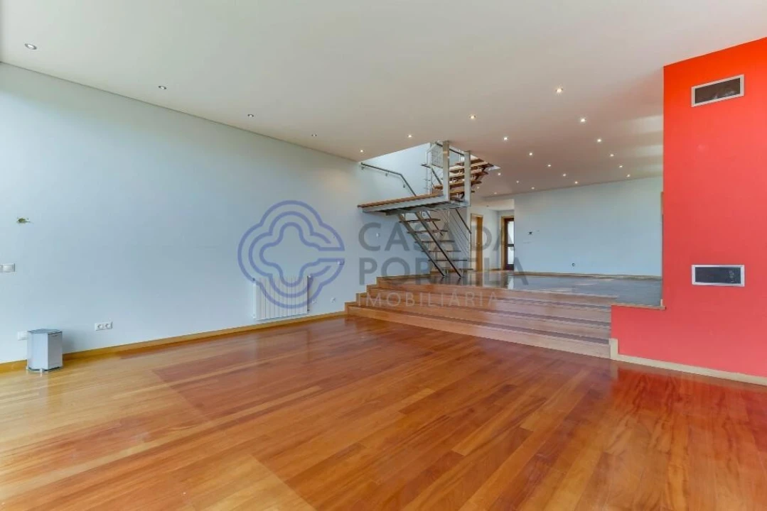 Moradia T4 para Venda em Ancora Foto 6
