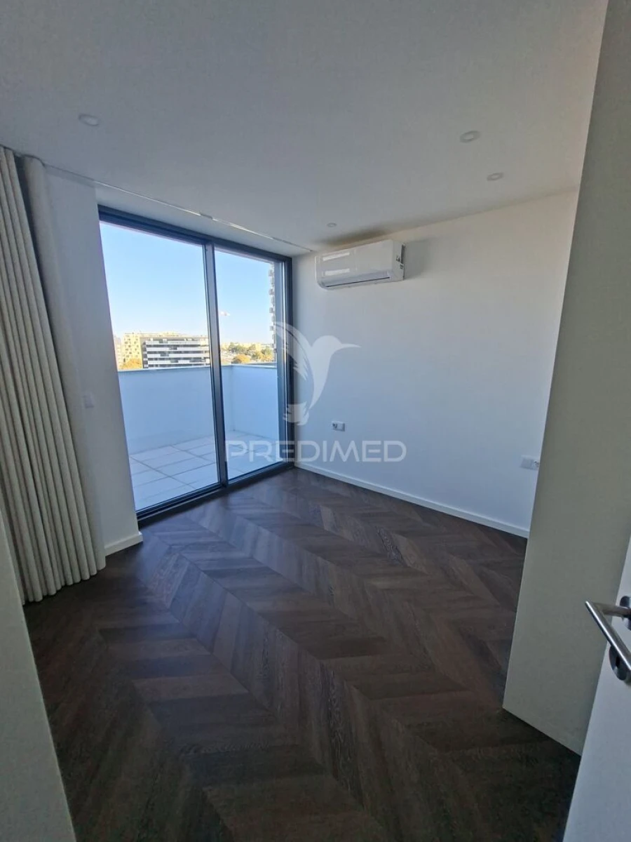 Apartamento T4 para Venda em Matosinhos e Leça da Palmeira Foto 11