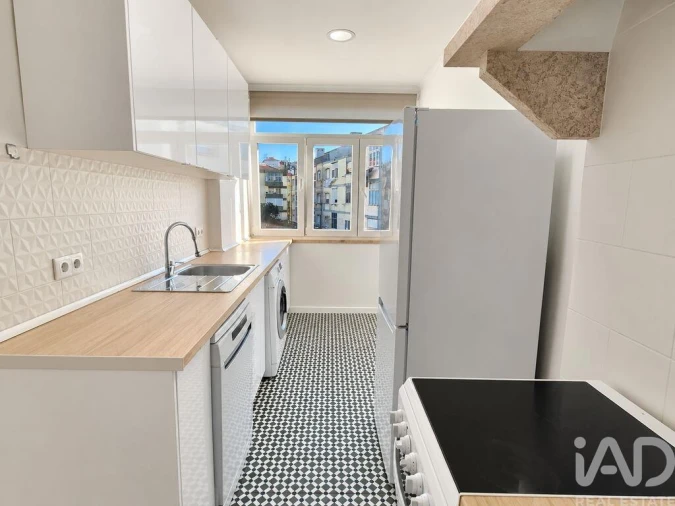 Apartamento T2 para Arrendamento em Agualva e Mira-Sintra Foto 6