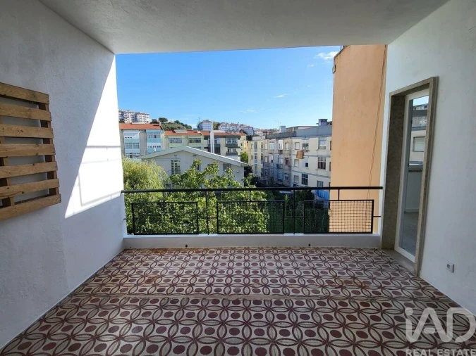 Apartamento T2 para Arrendamento em Agualva e Mira-Sintra Foto 2