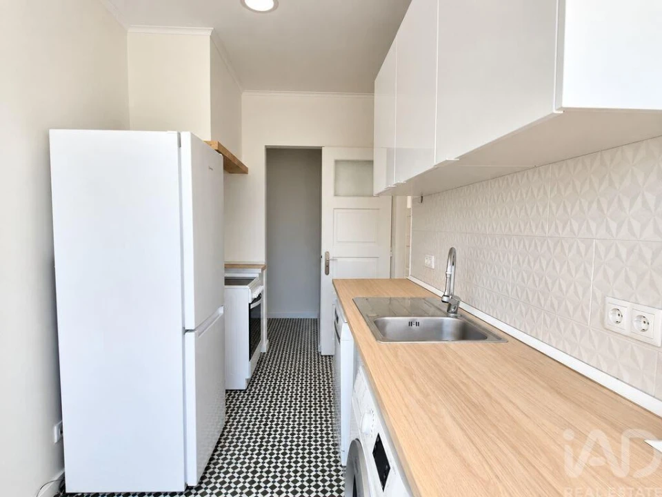 Apartamento T2 para Arrendamento em Agualva e Mira-Sintra Foto 7