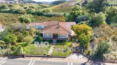 Moradia T3 para Venda em A dos Francos