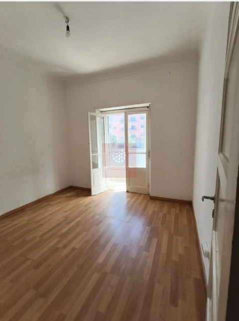 Apartamento T2 para Venda em Mina de Água