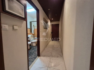 Apartamento T1 para Venda em Massamá e Monte Abraão