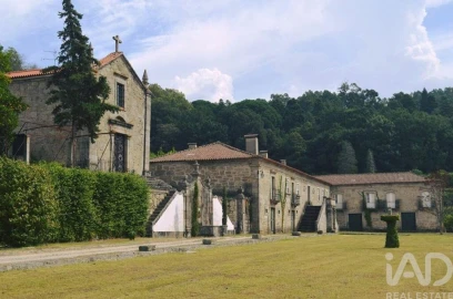 Moradia para Venda em Bouro (Santa Maria)