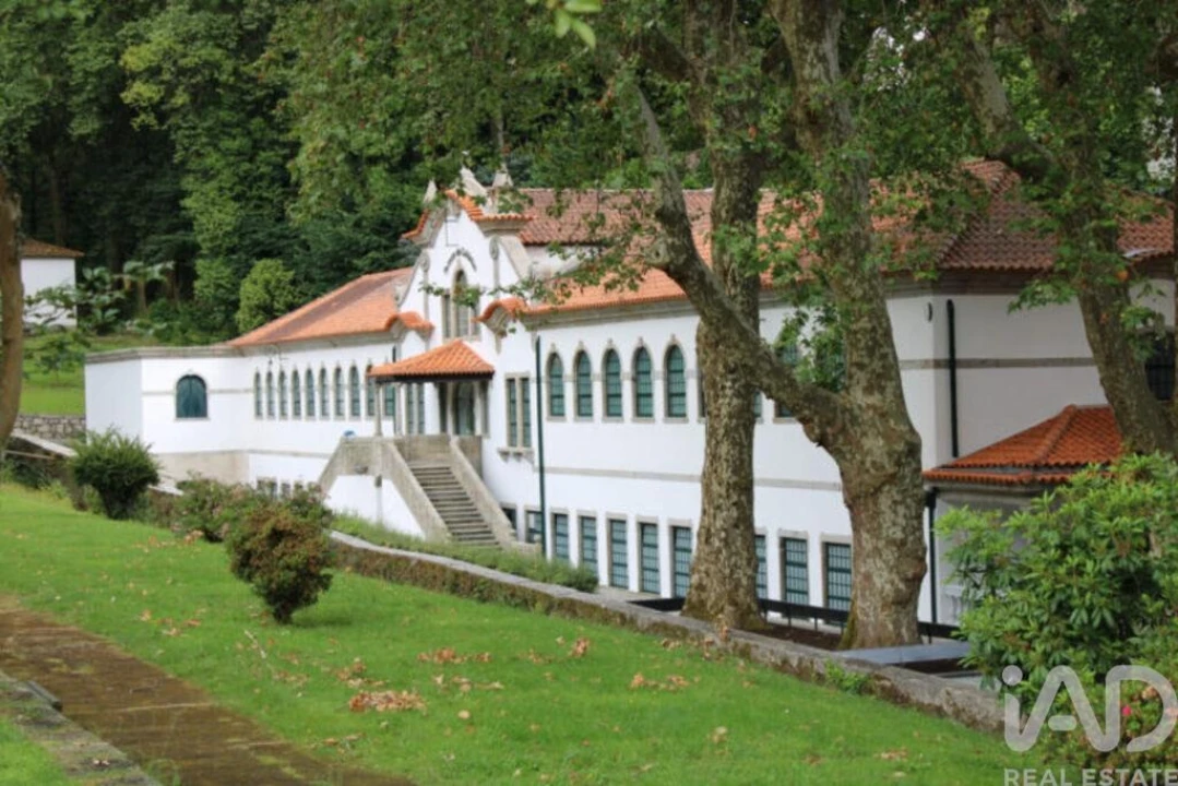 Moradia para Venda em Bouro (Santa Maria) Foto 22