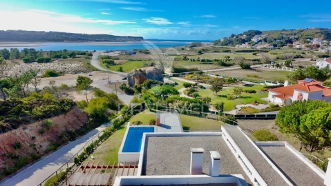 Moradia T4 para Venda em Foz do Arelho